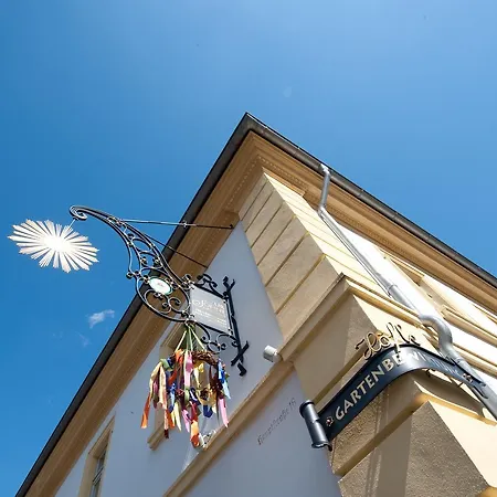 Zur Sonne