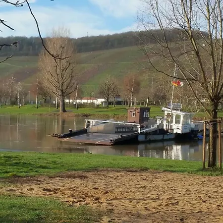 Fogadó Zur Sonne Nordheim am Main
